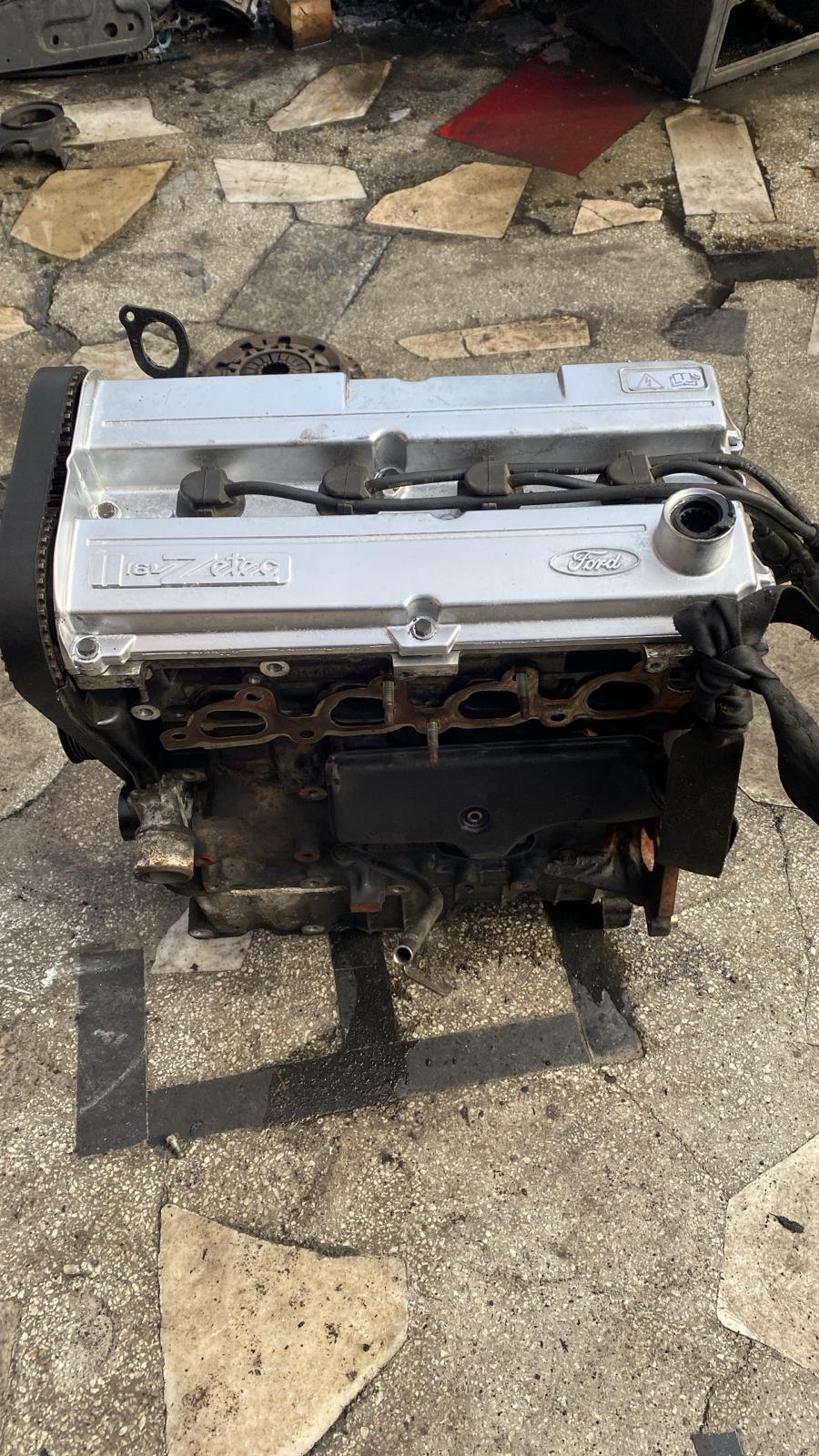 Ford Escort Motor Garantili